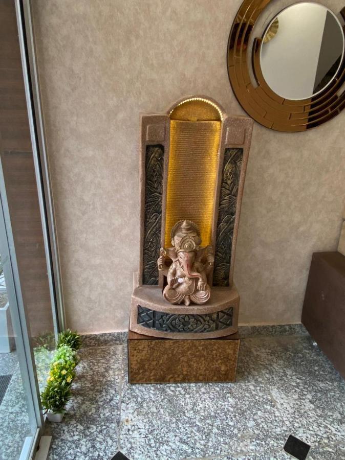 The Divine Oak Hotel Katra  Buitenkant foto